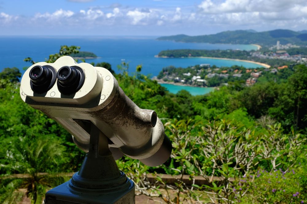 A telescope at Karon View Point