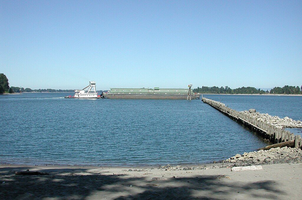 Ship at the Kelley Pointe Park