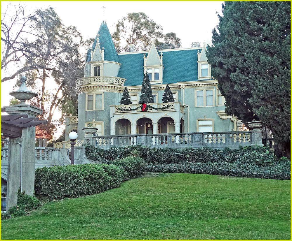 Beautiful architecture of Kimberly Crest House and Gardens