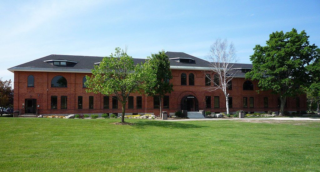 Red brick buildings at Lake Superior State University