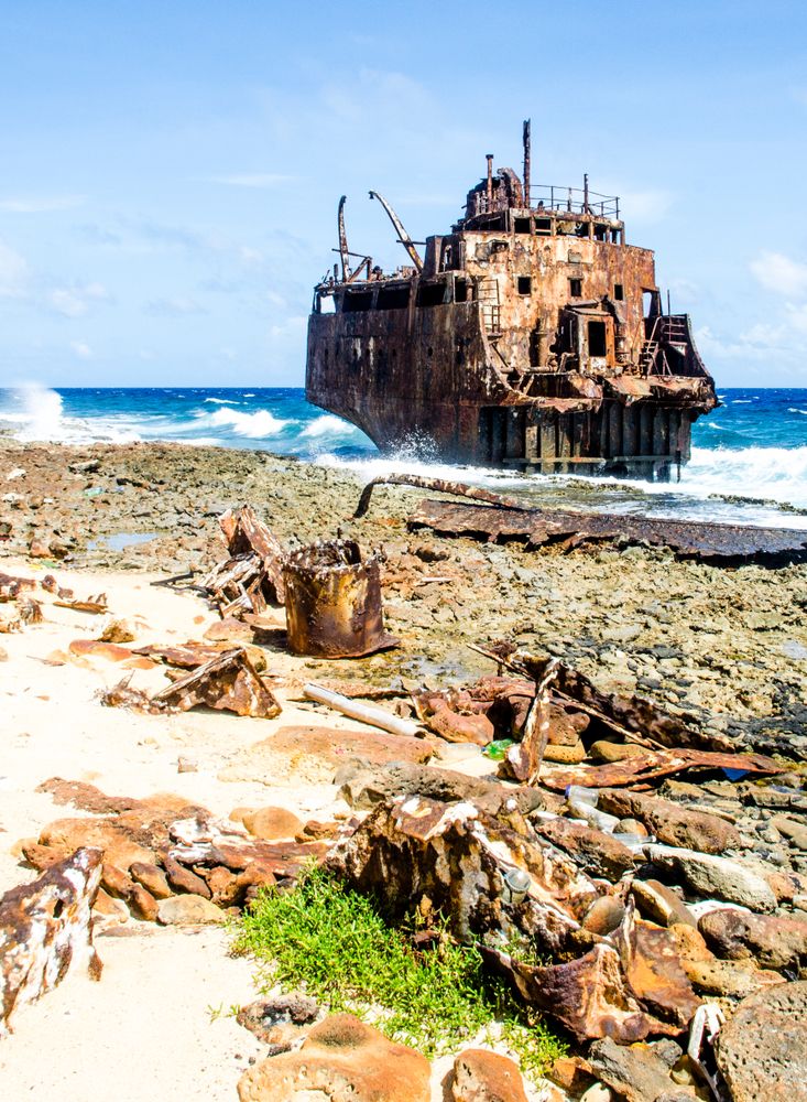 Shipwreck at Little Curacao