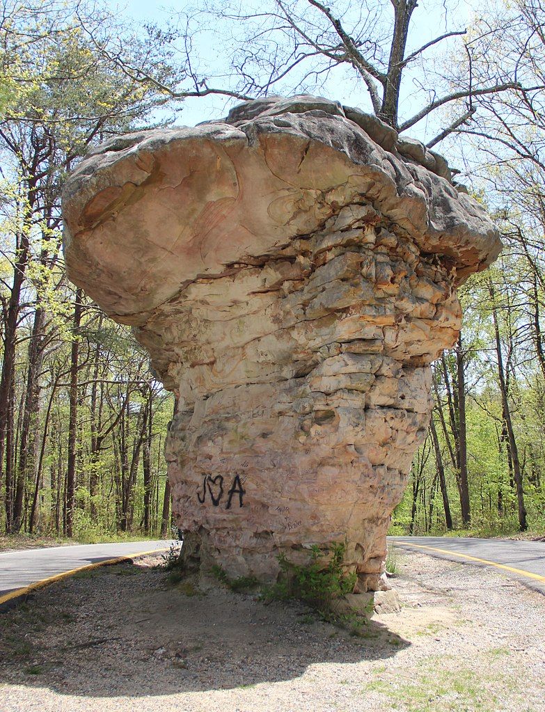 Mushroom rock at Little River Canyon Rim Parkway