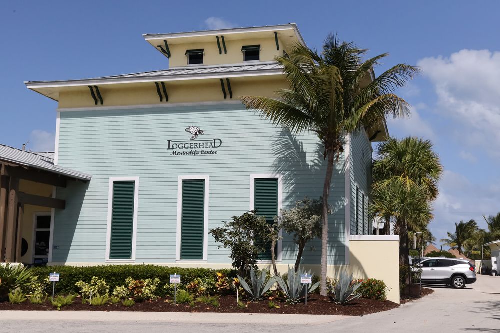 Exterior of Loggerhead Marinelife Center