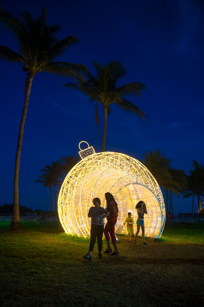 Giant christmas ornament at Lummus Park