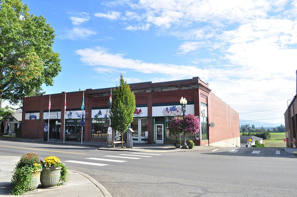 Exterior of Lynden Pioneer Museum