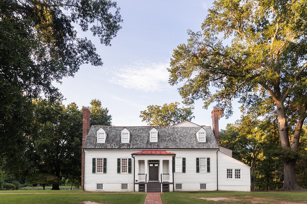 Beautiful white building at Meadow Farm Museum