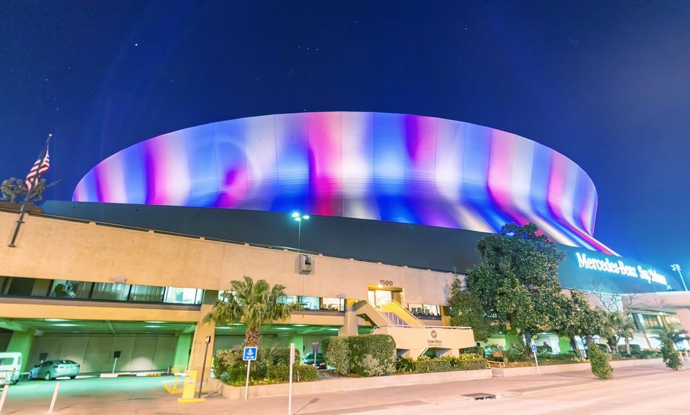 Exterior of the Mercedes-benz Superdome