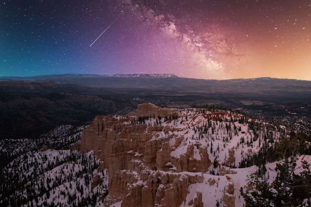 Mesmerizing view of the night sky at Bryce Canyon