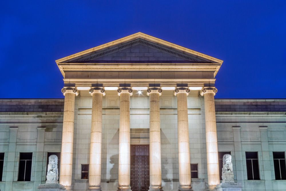 Front view of Minneapolis Institute of Art