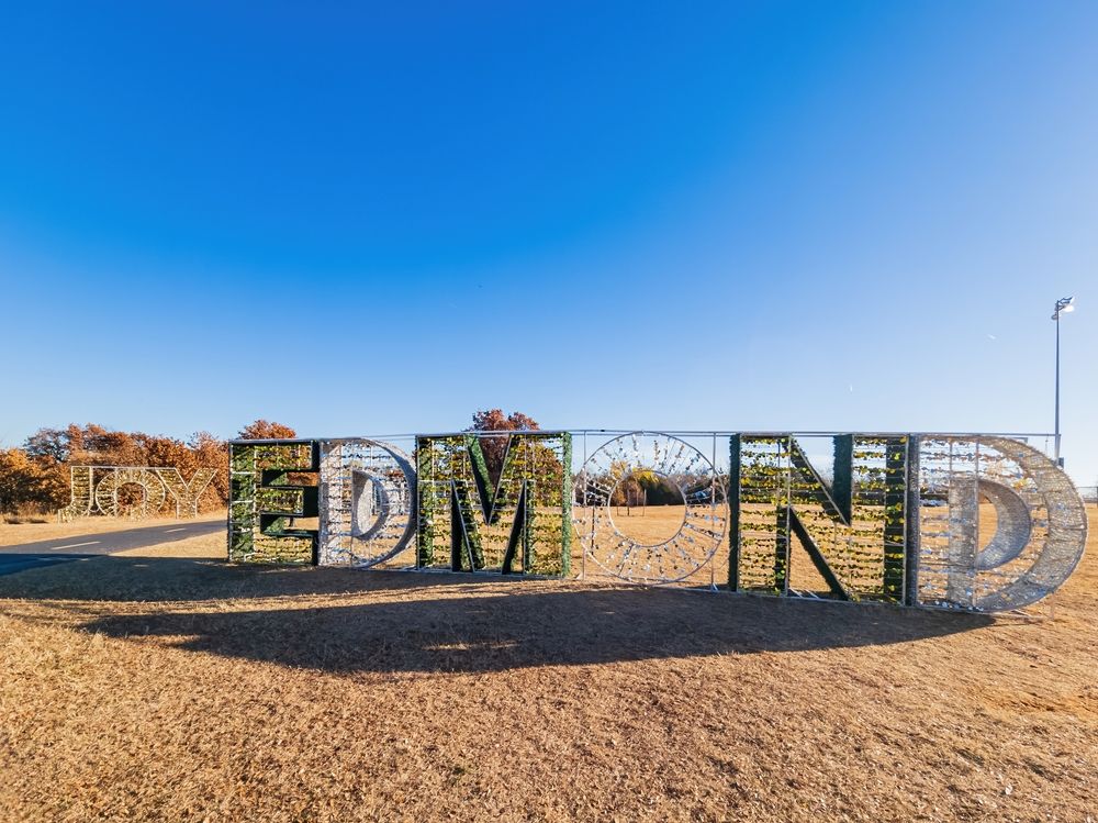 Edmond sign at Mitch Park