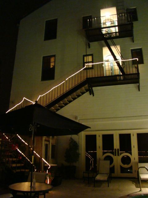 Night view of Montecito Inn