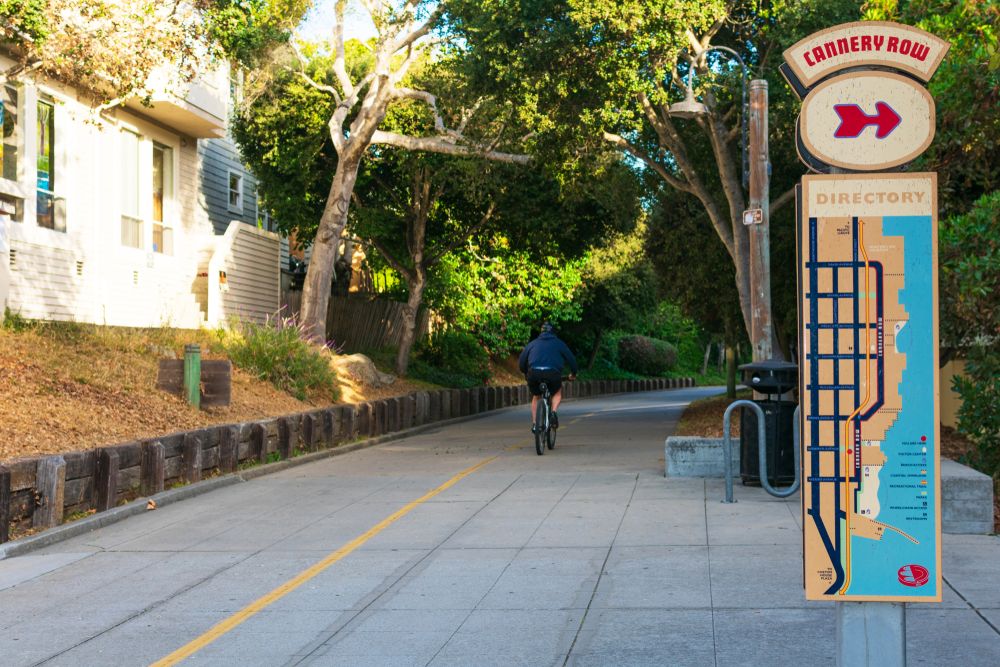 View of the paved Monterey Bay Coastal Recreation Trail