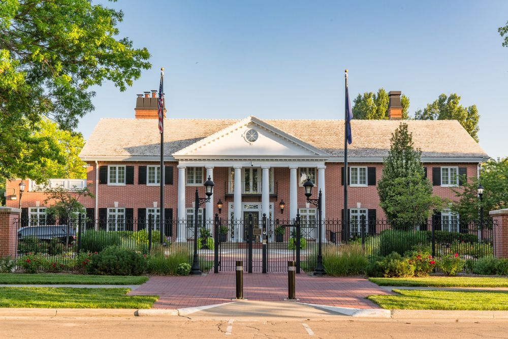 Exterior view of Nebraska Governor's Mansion