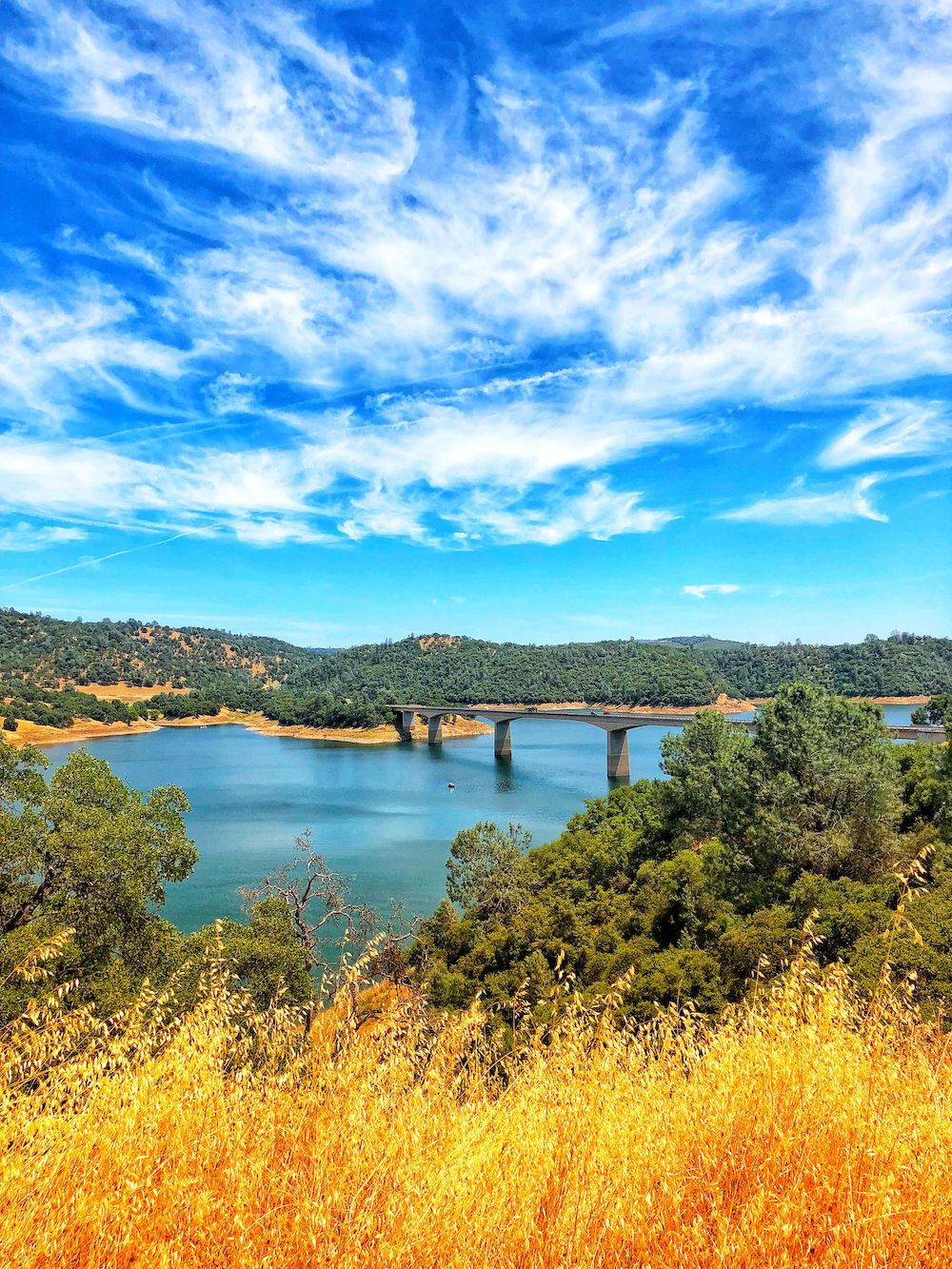 New Melones Lake