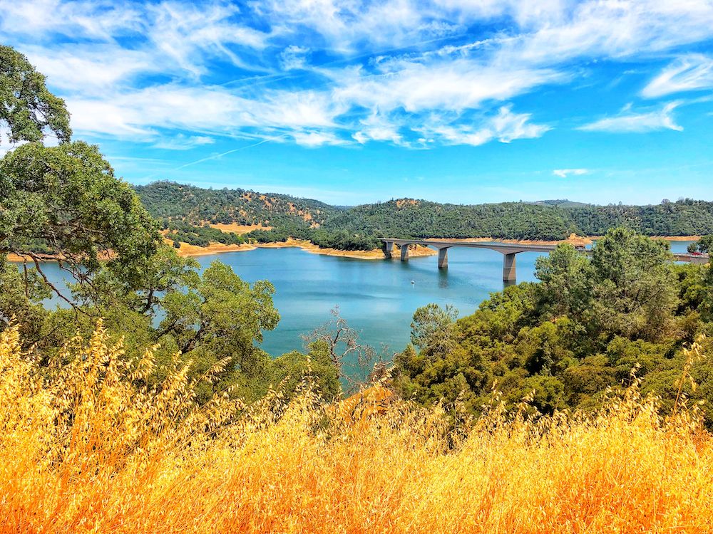 New Melones Lake