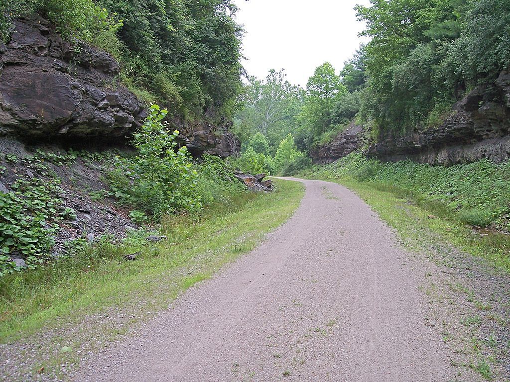 Scenic view of North Bend Rail Trail