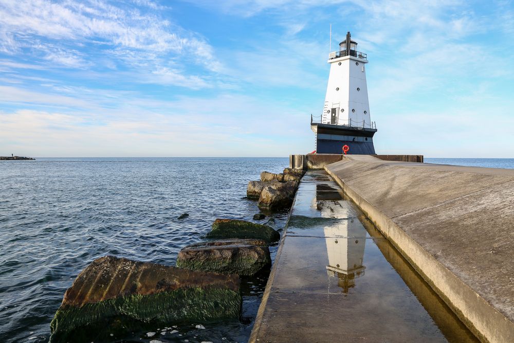 Lighthouse at North Breakwater Light