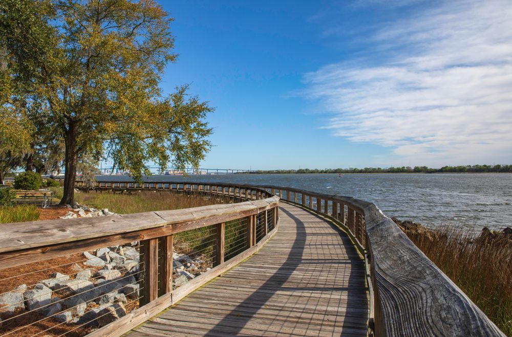 Boardwalk near the river at Riverfront Park