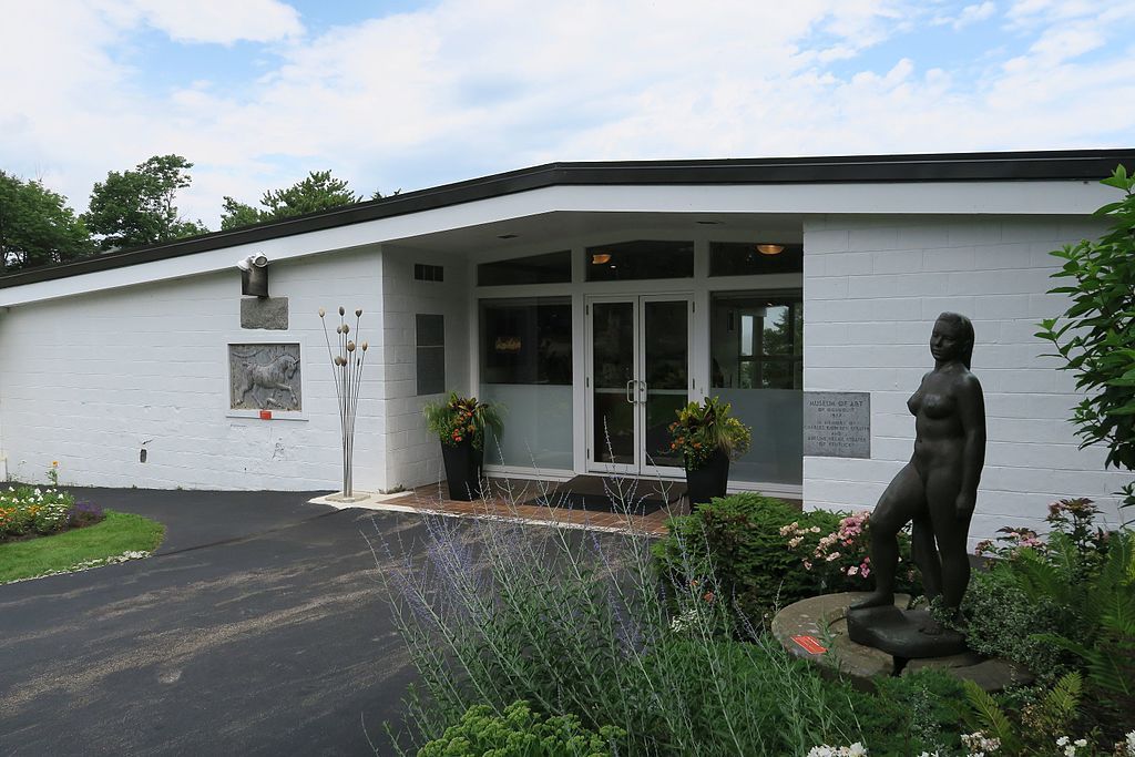 Exterior of Ogunquit Museum of American Art