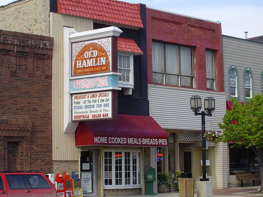Exterior of Old Hamlin Restaurant
