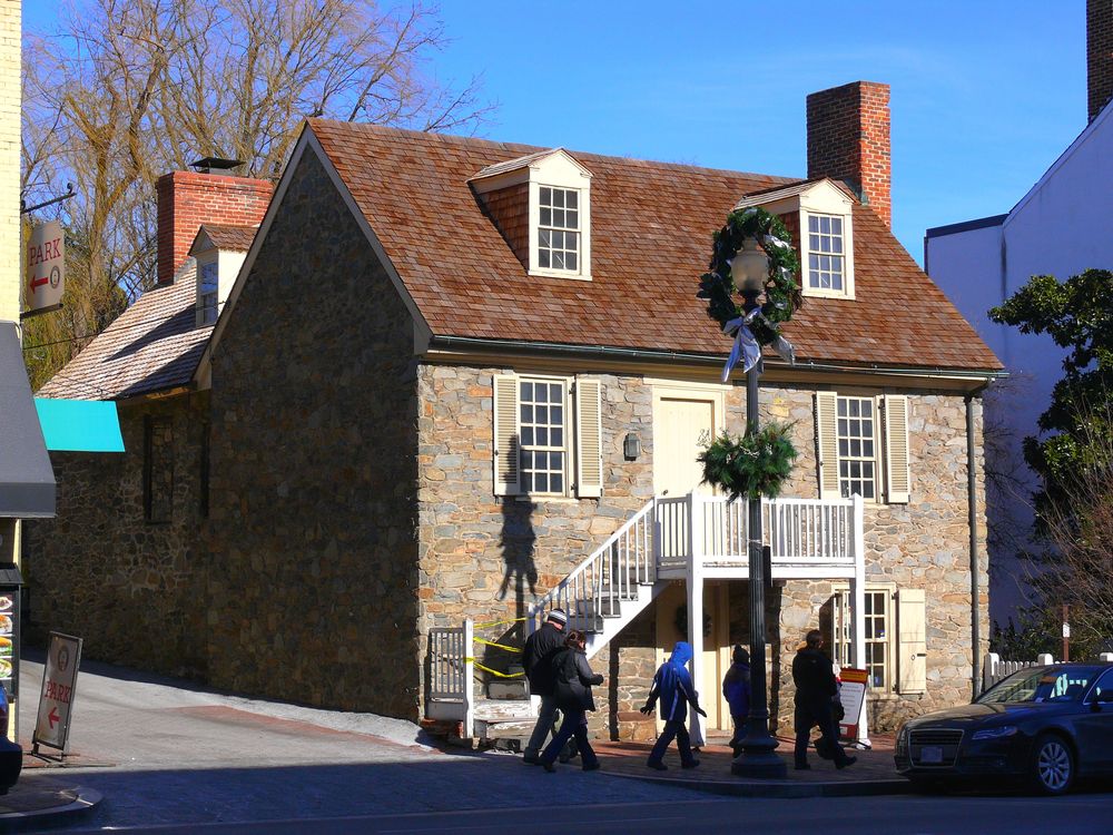 Outside view of Old Stone House