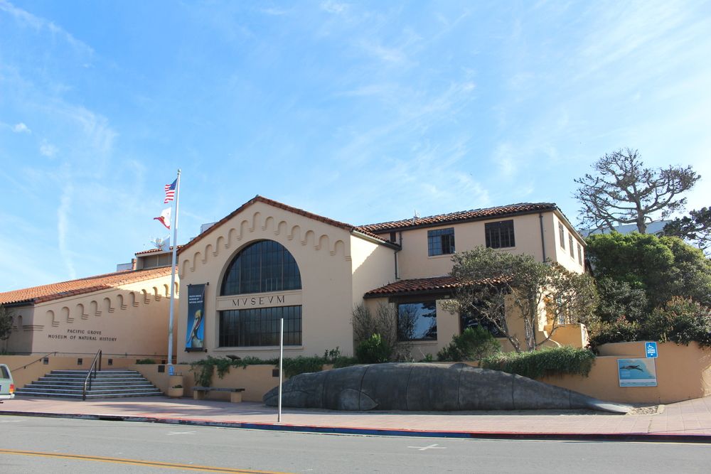 Front view of Pacific Grove Museum of Natural History