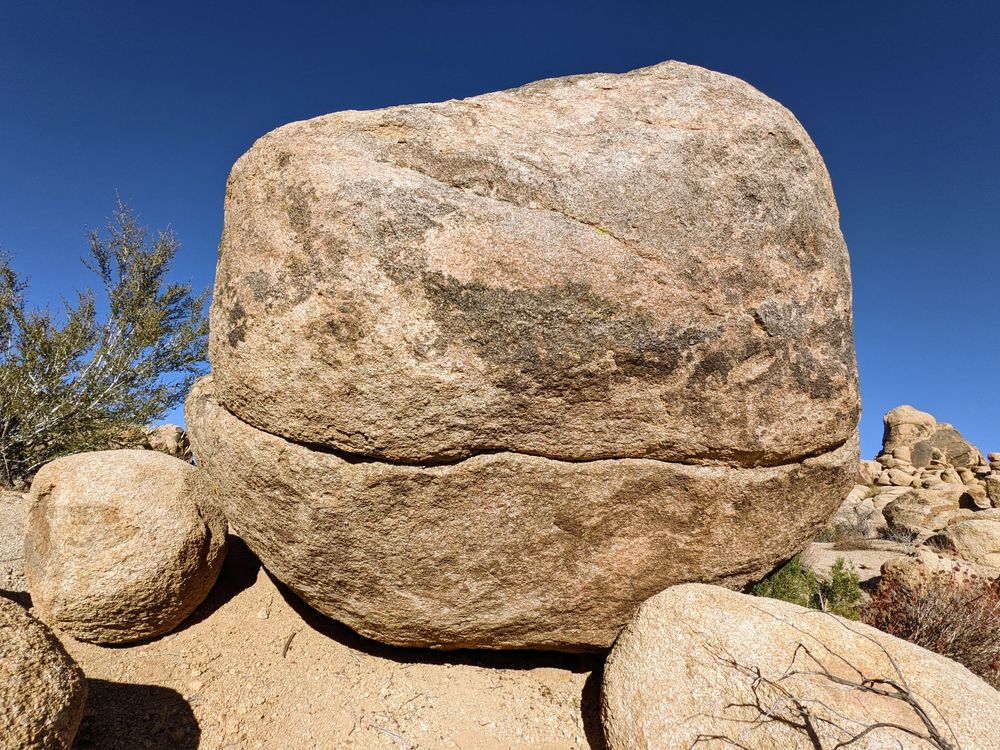 Huge rock with a split in between at Pioneertown Mountains Reserve