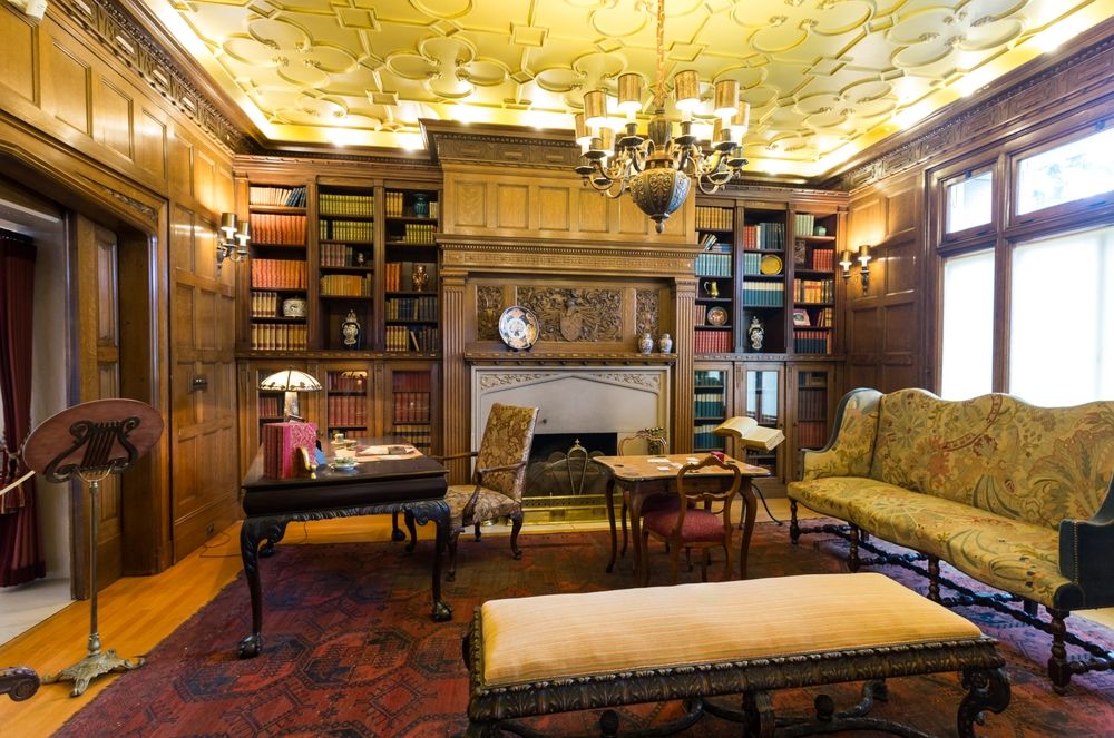 Library at Pittock Mansion