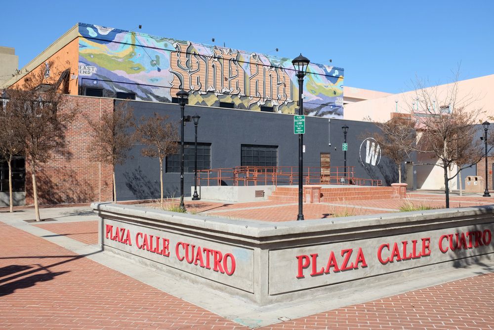 View of Plaza Calle Cuatro