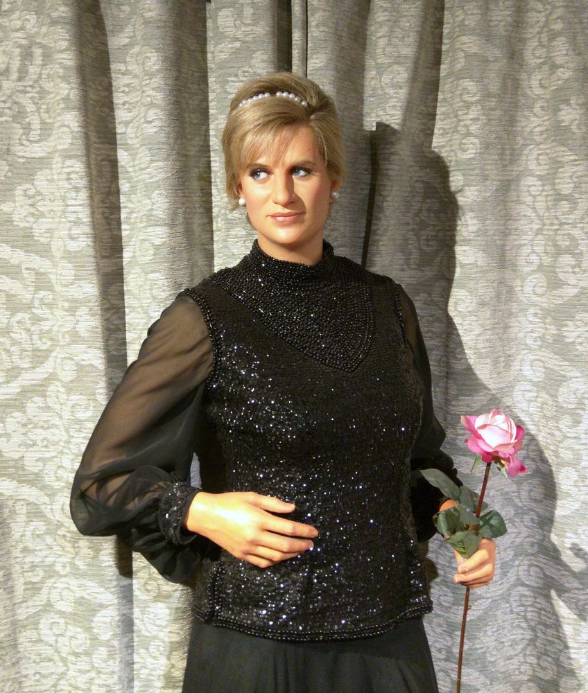 Wax statue of Princess Diana at Potter's Wax Museum