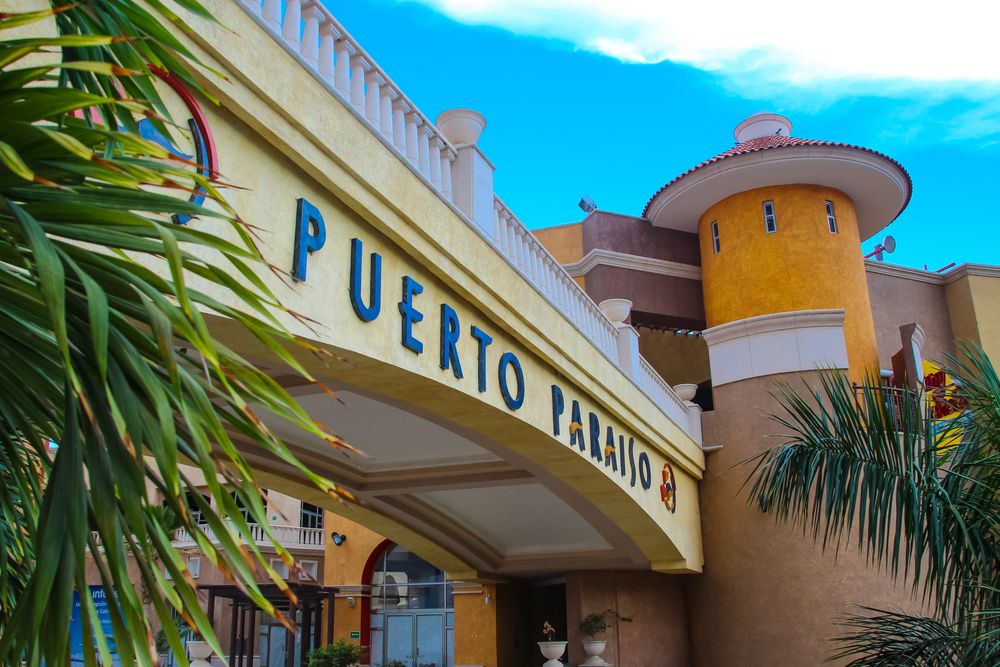 Sign board of Puerto Paraiso Square