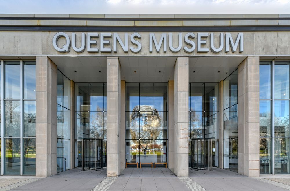 Building sign of Queens Museum of Art