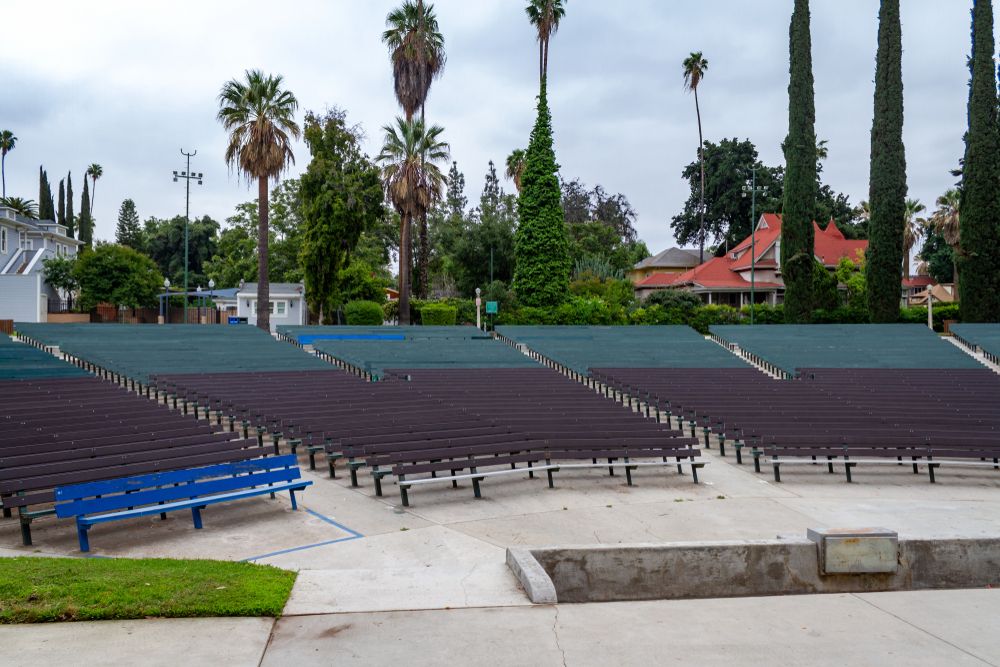 Empty benches at Redlands Bowl