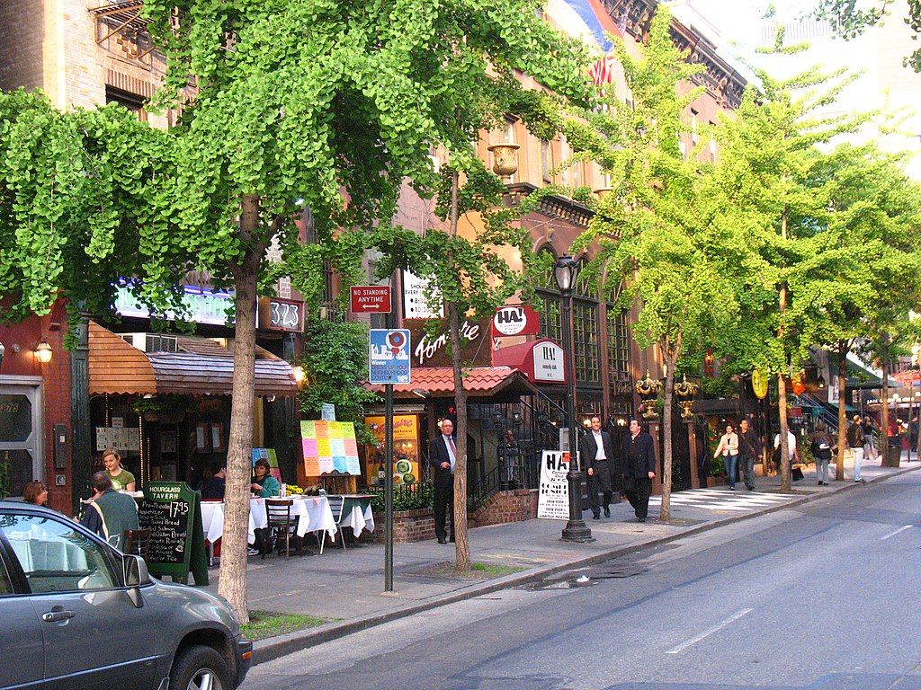 Shops along Restaurant Row