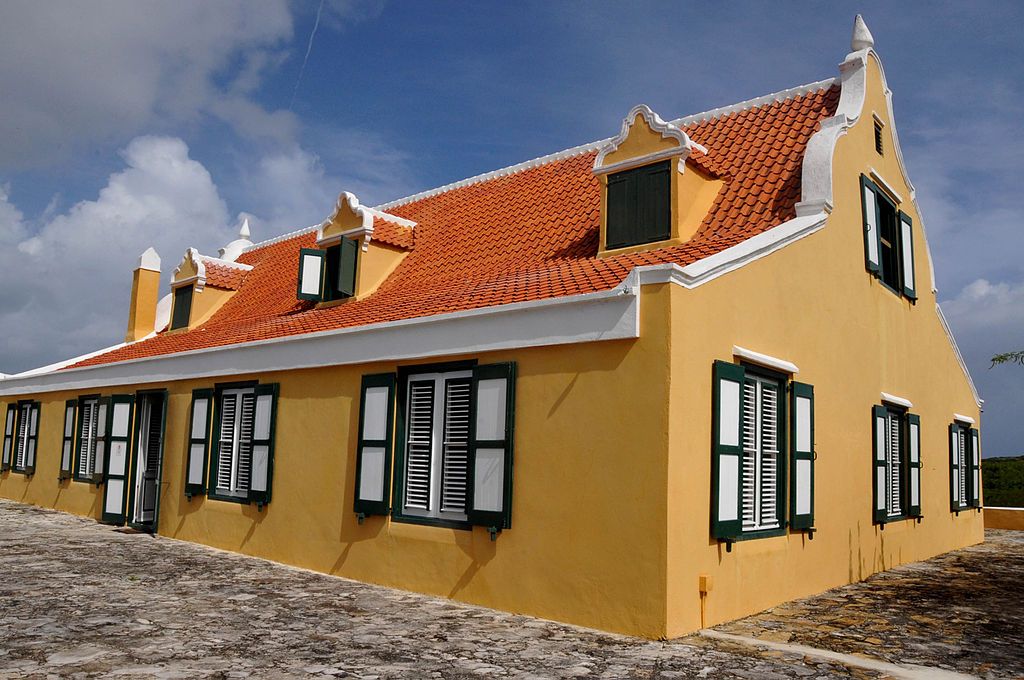 Bright yellow building of Savonet Museum