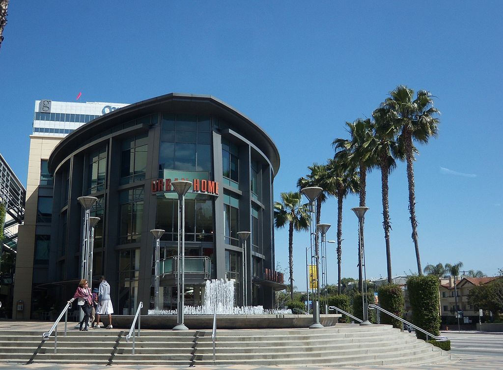 View of Sherman Oaks Galleria