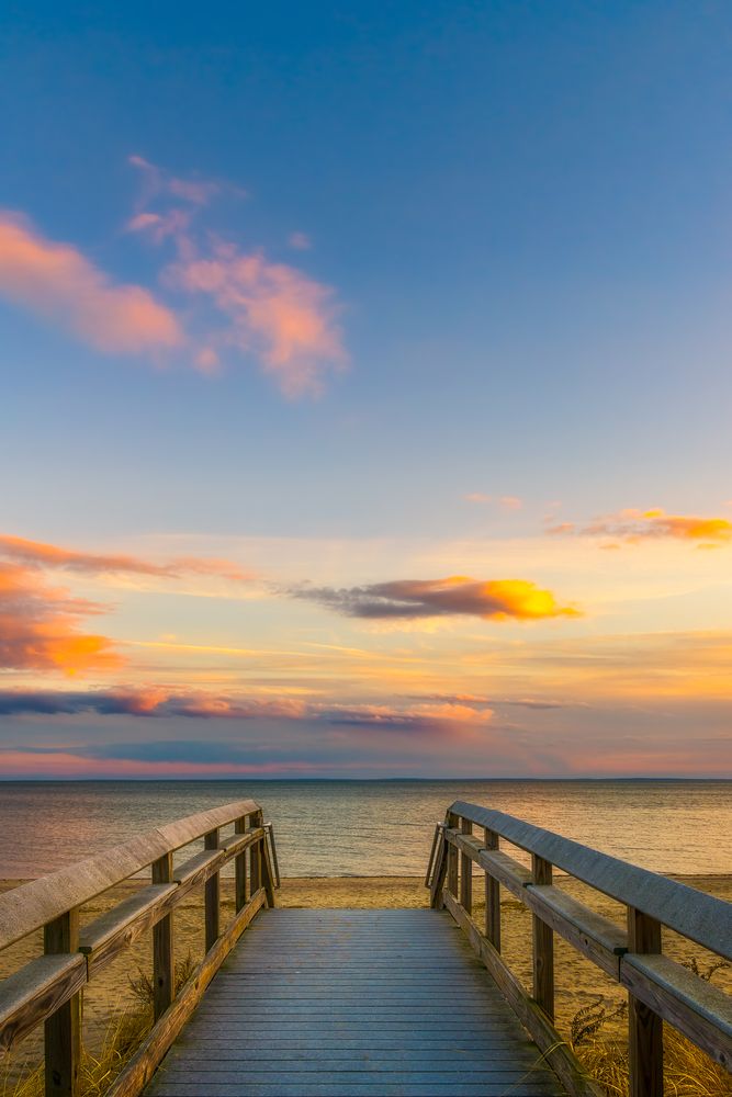 Boardwalk at Silver Sands State Park