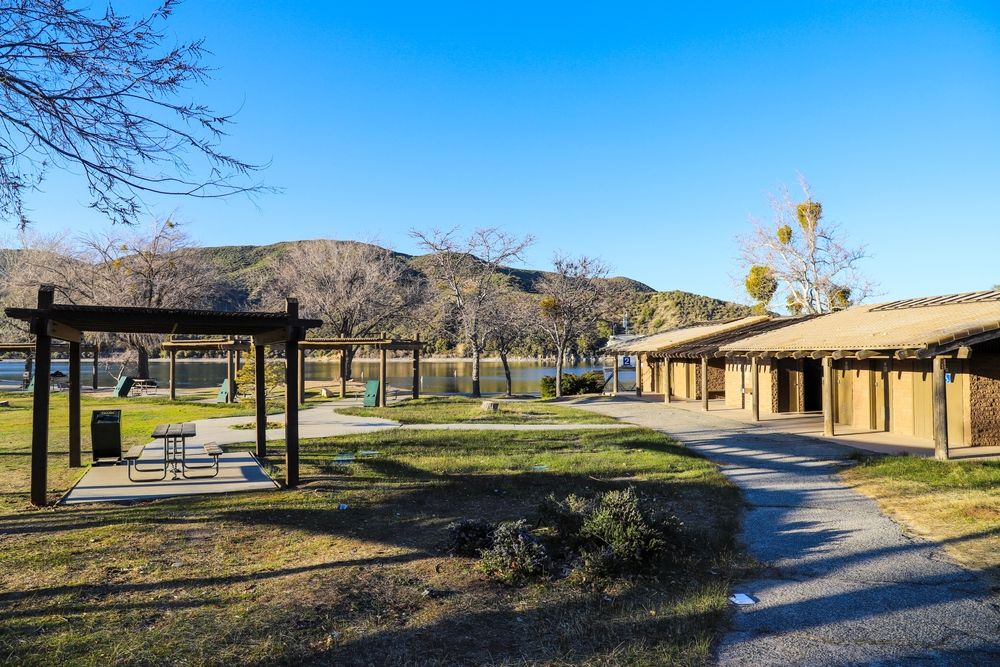 Picnic area at Silverwood Lake State Recreation Area