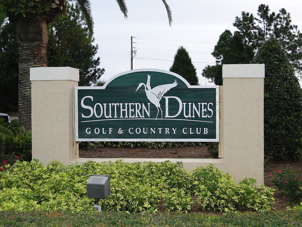 Signage of Southern Dunes Golf and Country Club