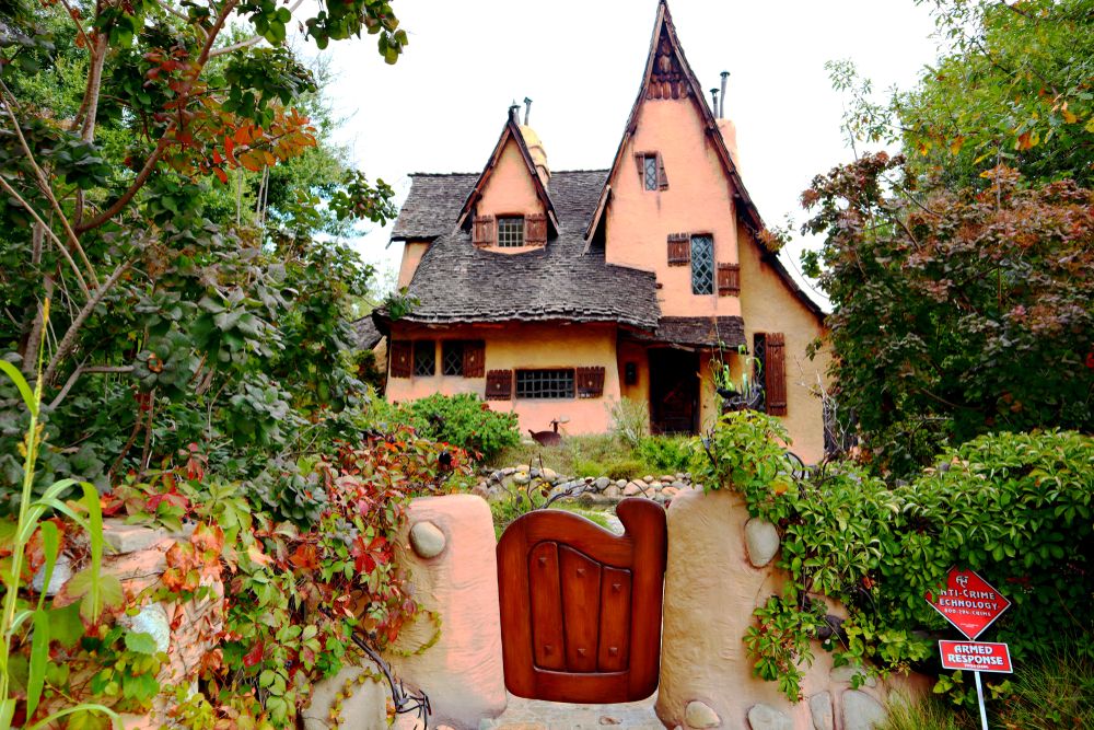Exterior of Spadena House