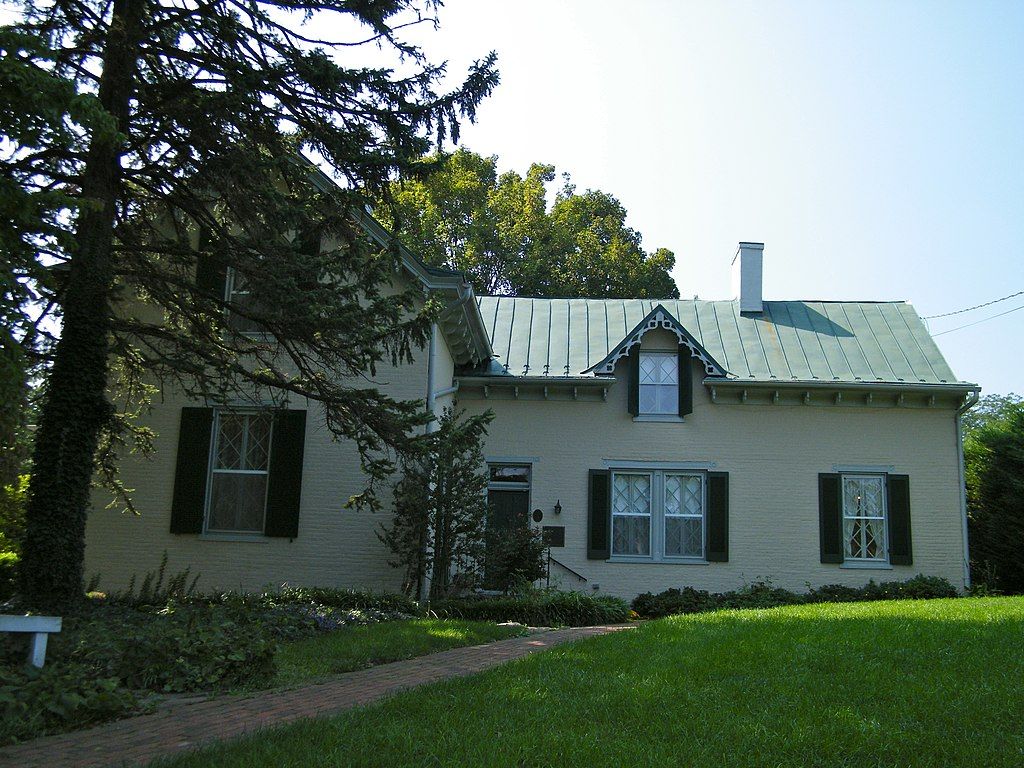 Exterior of Stonewall Jackson’s Headquarters