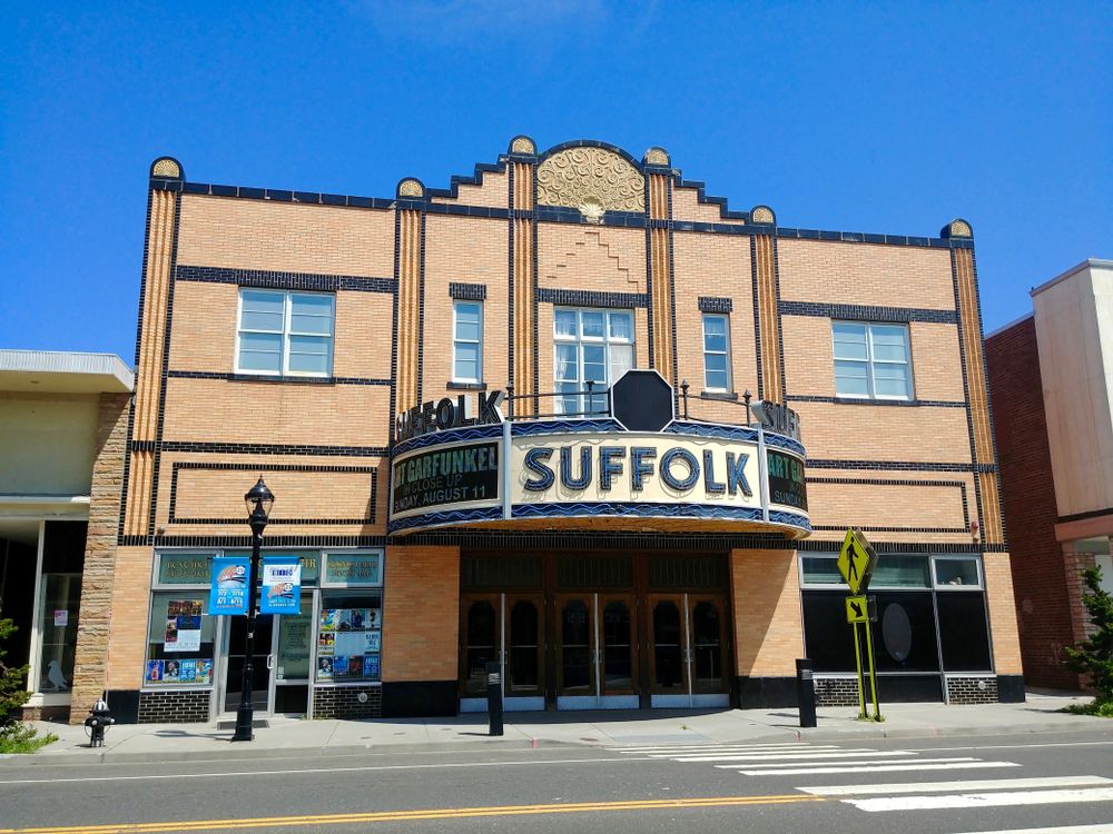 Exterior view of Suffolk Theater