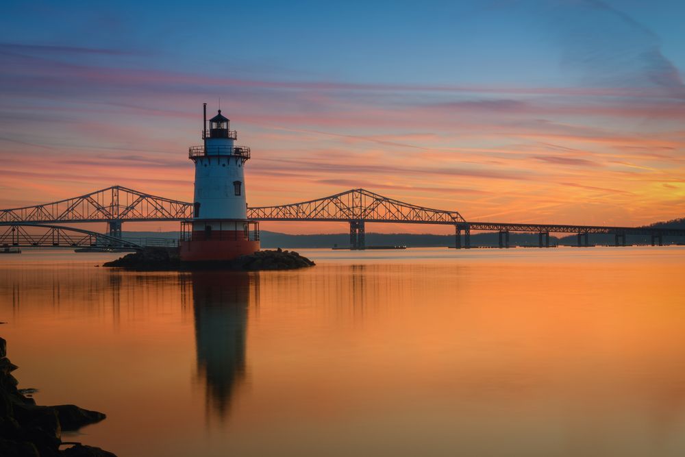 Vibrant sunset at Tarrytown Lighthouse