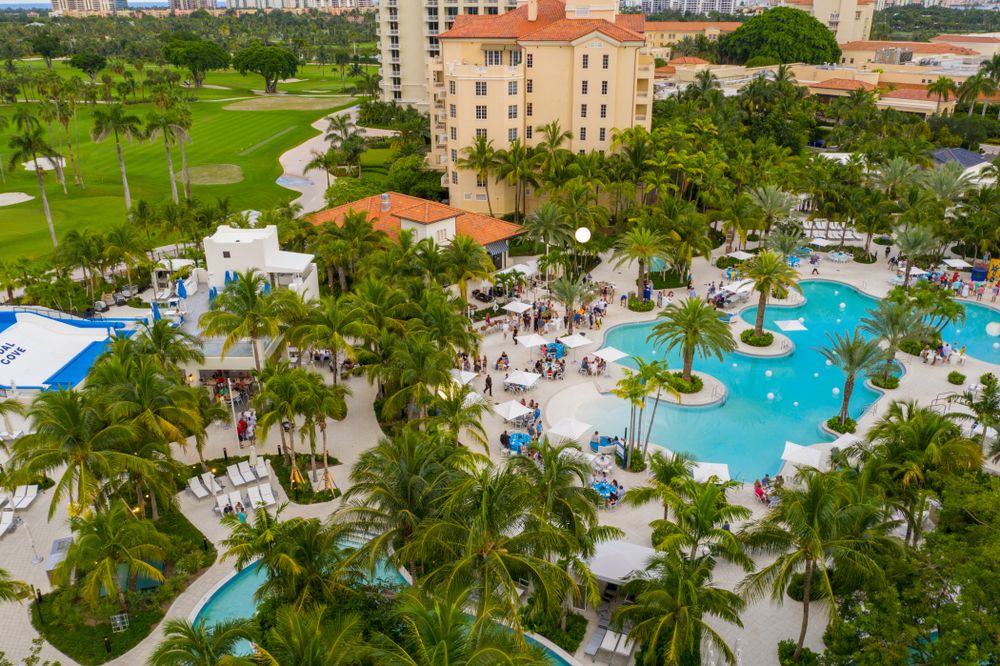 Aerial view of Tidal Cove Waterpark