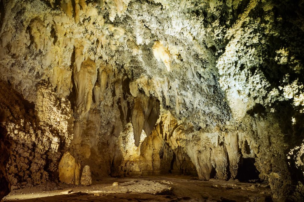 Interior view of Timpanogos Cave National Monument
