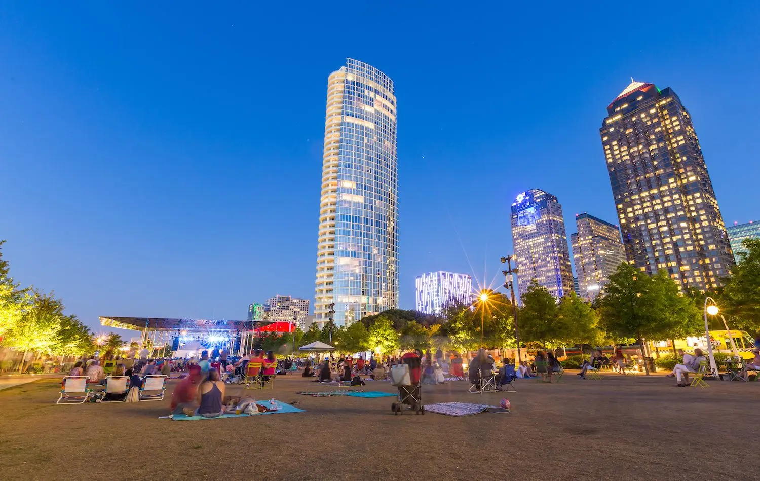 15 Best Things to Do in Uptown Dallas, TX