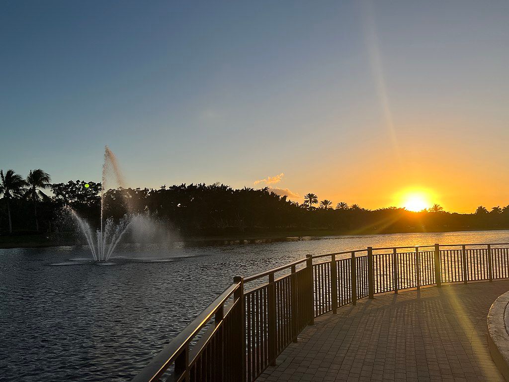 Sunset at Weston Town Center
