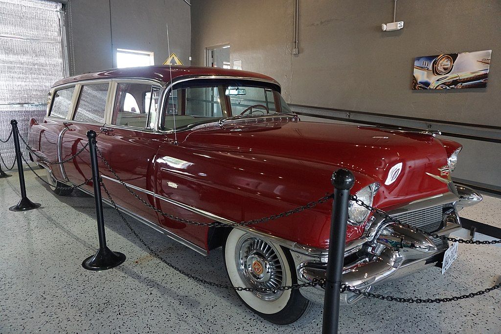 Display at Vintage Car Museum, Weatherford