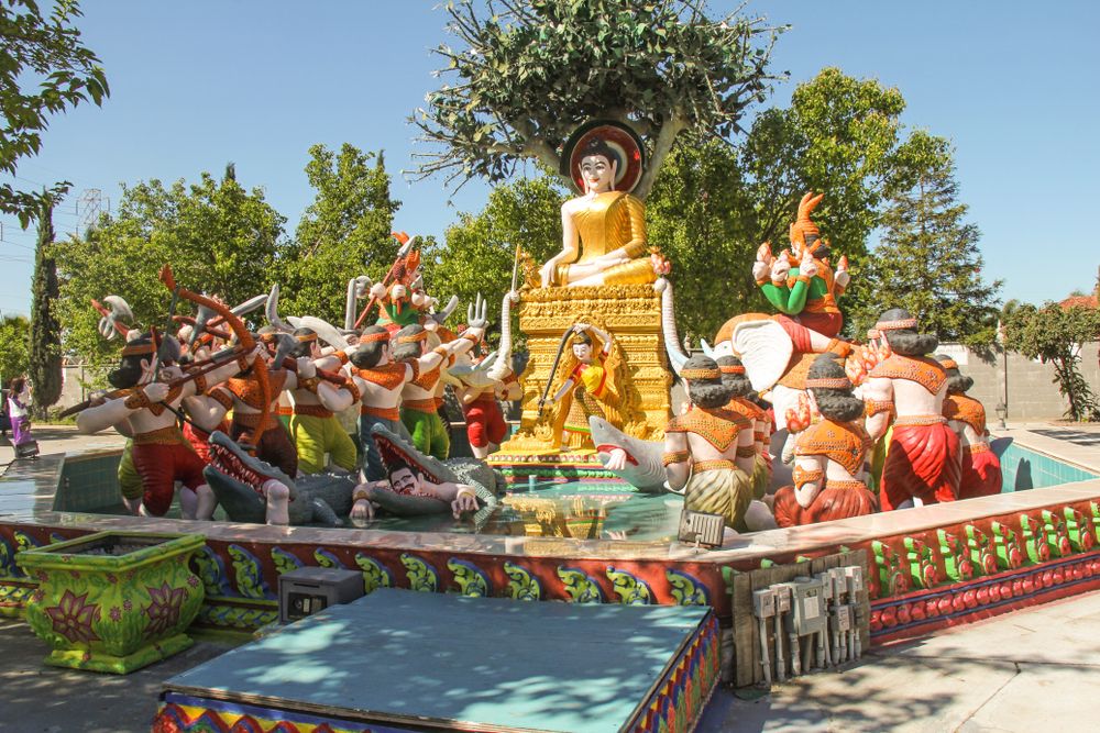 Buddha statues at Wat Dhammararam