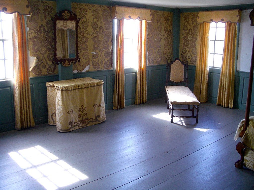 Interior view of Wentworth-Coolidge Mansion